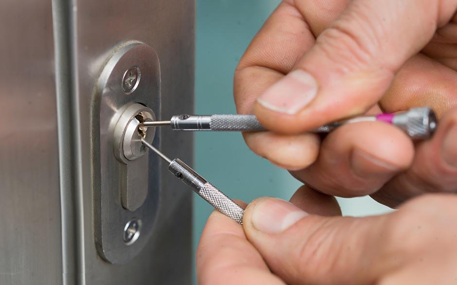 dépannage porte Créteil